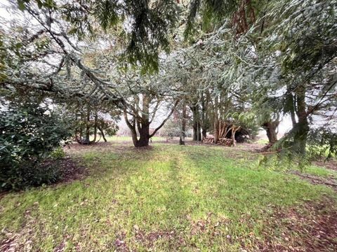   Maison � r�nover avec 1 hectare de terrain Maison - 4 pi�ce(s) - 90 m�