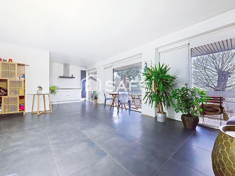 � vendre  Appartement Versailles (78000)