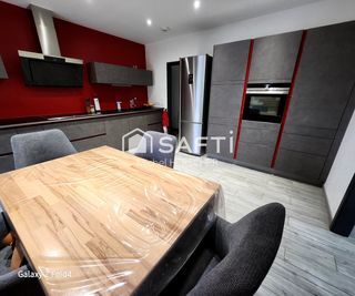  Maison � vendre 4 pi�ces 145 m�