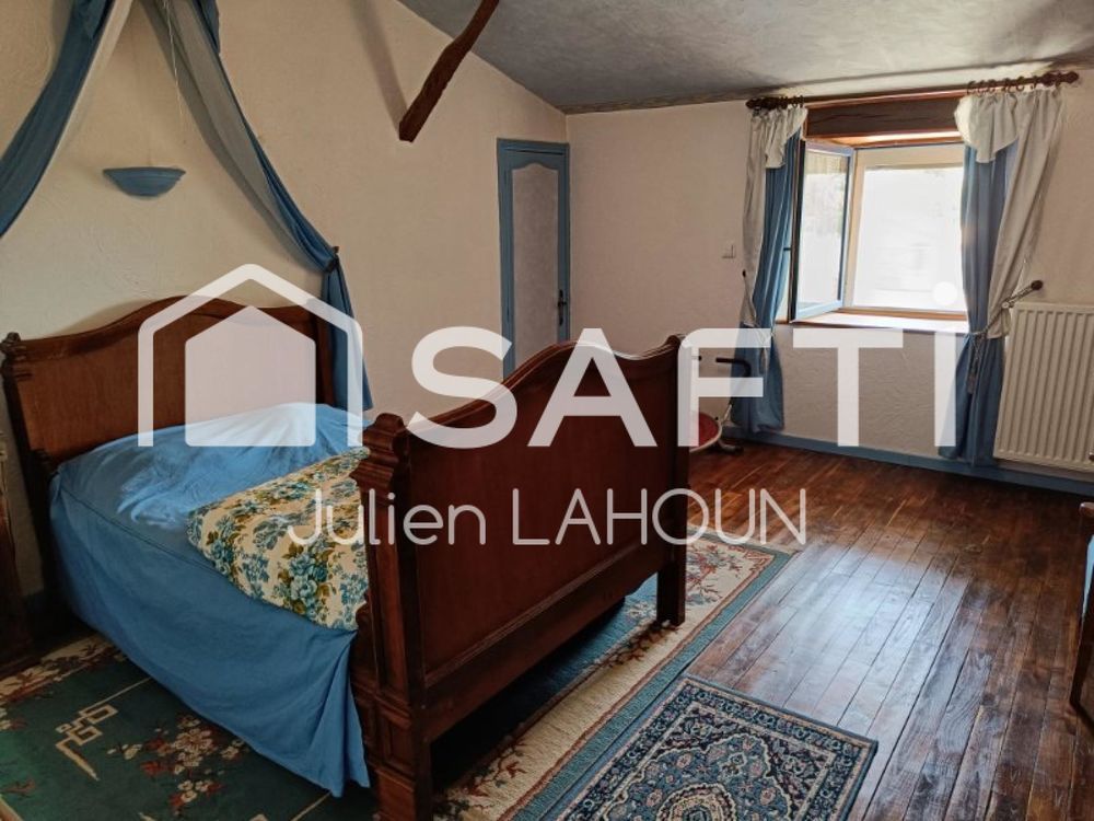 � vendre  Maison Villefagnan (16240)