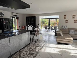  Maison � vendre 5 pi�ces 150 m�