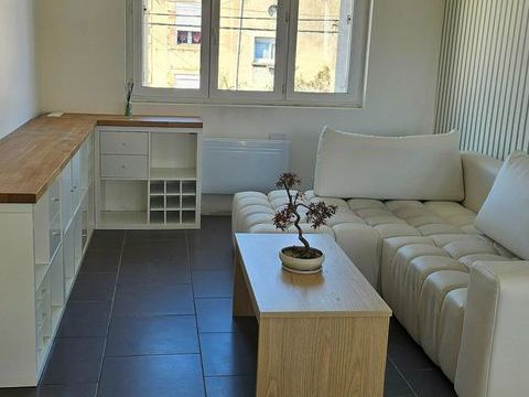   EINVILLE AU JARD PROCHE TOUTES COMMODITES Appartement - 3 pi�ce(s) - 100 m�