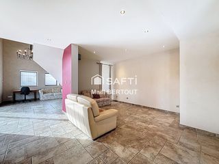  Maison � vendre 3 pi�ces 150 m�