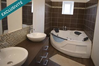  Maison � vendre 8 pi�ces 181 m�