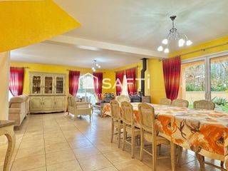  Maison � vendre 8 pi�ces 233 m�