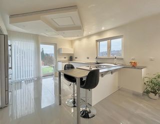  Maison � vendre 8 pi�ces 226 m�