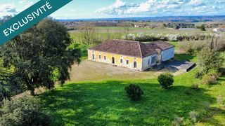  Maison � vendre 8 pi�ces 360 m�