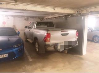  Parking / Garage � vendre 