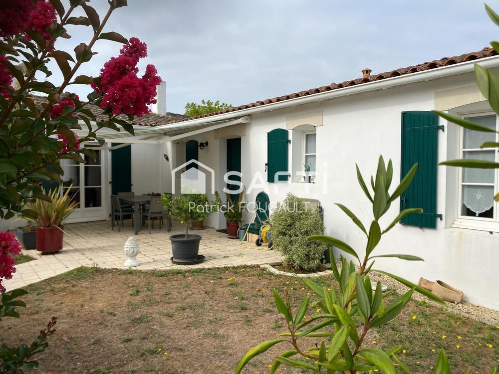 � vendre  Maison Loix (17111)