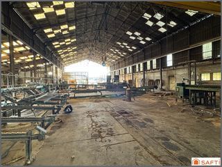  Immeuble � vendre 2500 m�