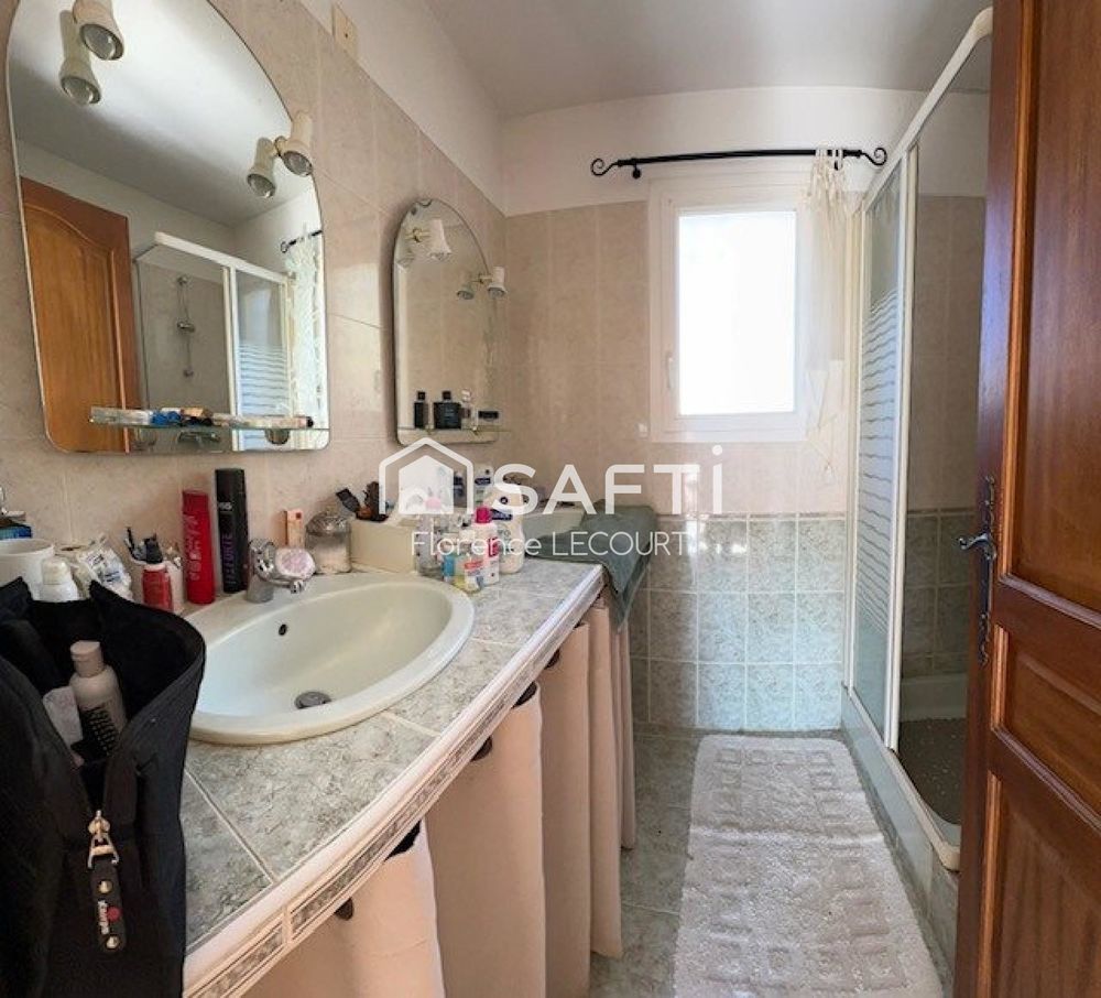 � vendre  Maison Saint-Maximin-la-Sainte-Baume (83470)