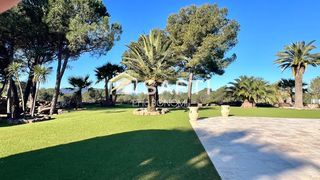  Maison � vendre 5 pi�ces 215 m�