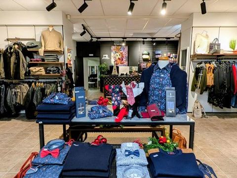 Belle boutique sur un emplacement n&deg;1 bis 65000 37500 Chinon