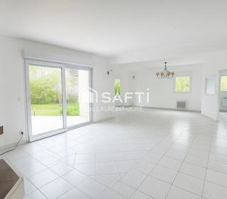  Maison � vendre 8 pi�ces 230 m�