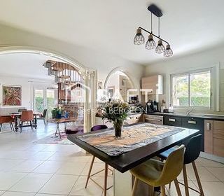  Maison � vendre 6 pi�ces 172 m�