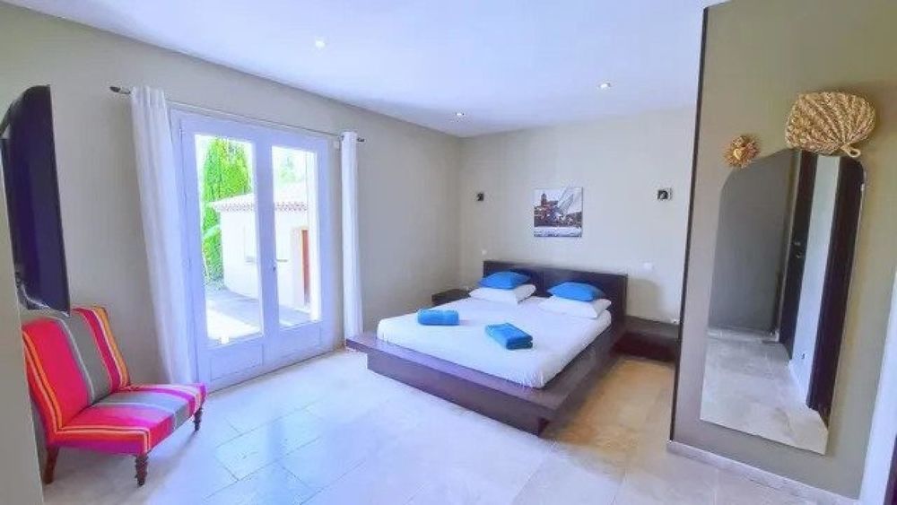 � vendre  Maison Solli�s-Pont (83210)