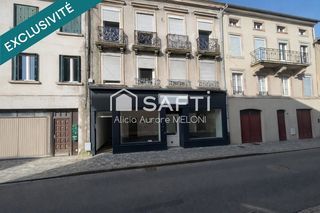  Immeuble � vendre 209 m�