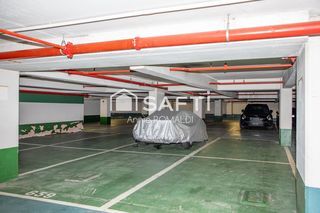  Parking / Garage � vendre 504 m�