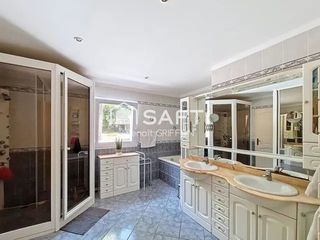  Maison � vendre 7 pi�ces 204 m�