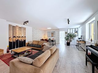  Maison � vendre 7 pi�ces 250 m�