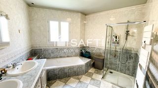  Maison � vendre 8 pi�ces 150 m�