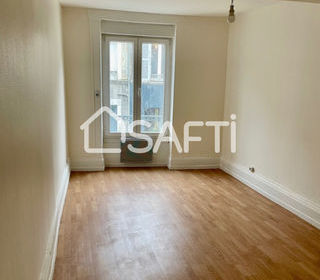  Immeuble � vendre 180 m�