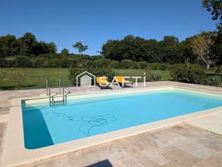  Maison � vendre 11 pi�ces 338 m�