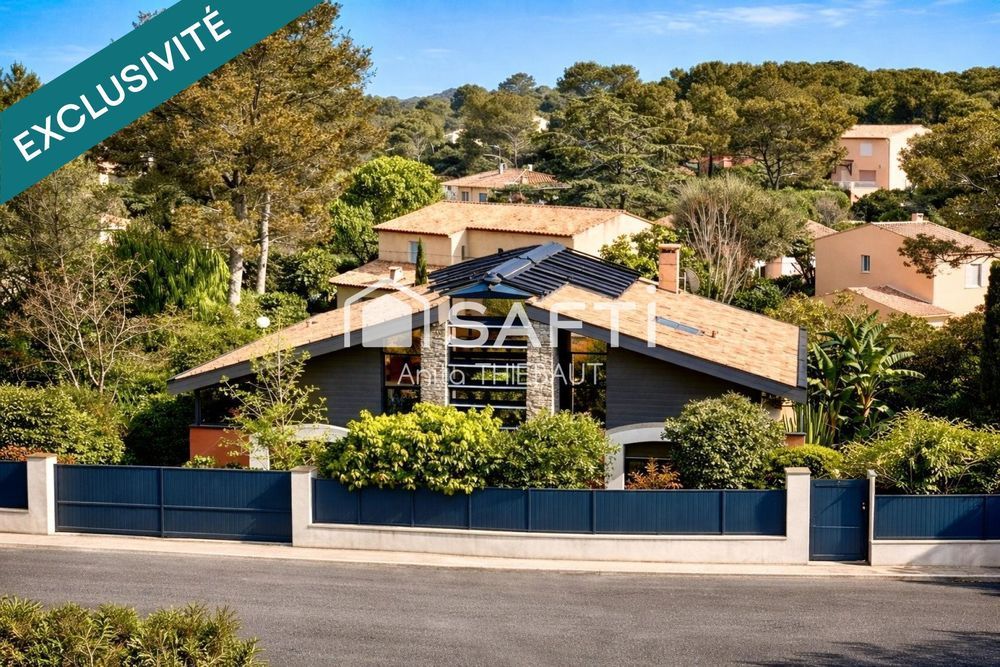 � vendre  Maison Saint-Rapha�l (83700)