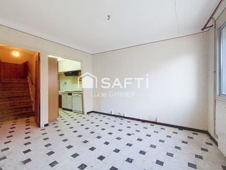  Maison � vendre 7 pi�ces 244 m�