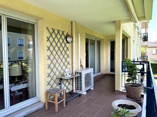  Appartement � vendre 4 pi�ces 98 m�