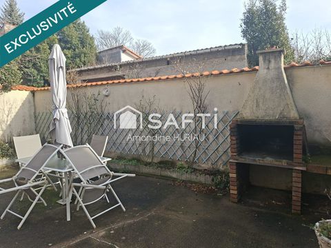   Maison familiale 146m2 � Aigueperse - centre ville - double garage et cour ext�rieure Maison - 6 pi�ce(s) - 146 m�