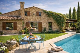  Maison � vendre 15 + pi�ces 328 m�