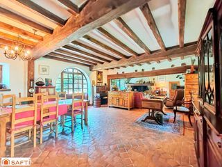  Maison � vendre 6 pi�ces 200 m�