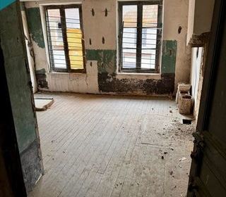  Immeuble � vendre 180 m�