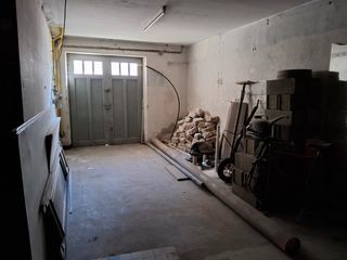  Immeuble � vendre 753 m�