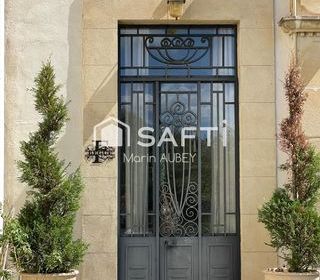  Maison � vendre 12 pi�ces 331 m�