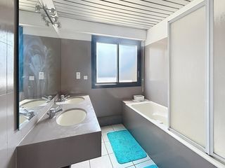  Maison � vendre 7 pi�ces 254 m�