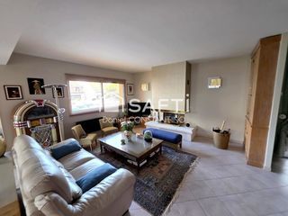  Maison � vendre 8 pi�ces 196 m�