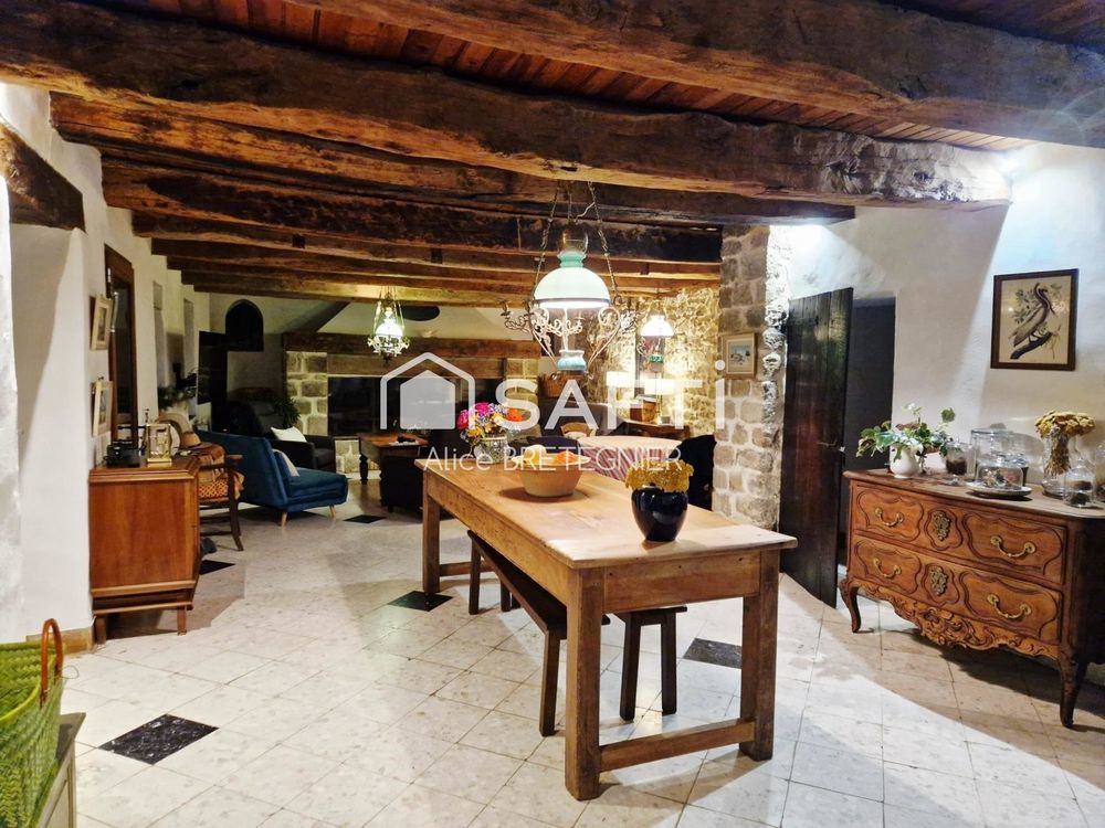 � vendre  Maison Simiane-la-Rotonde (04150)