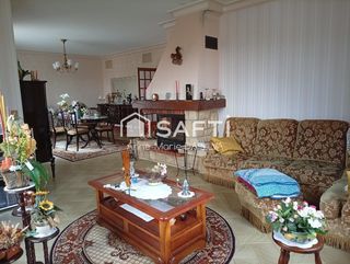  Maison � vendre 6 pi�ces 175 m�