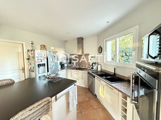  Maison � vendre 6 pi�ces 180 m�