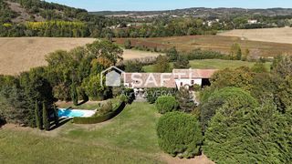  Maison � vendre 6 pi�ces 225 m�