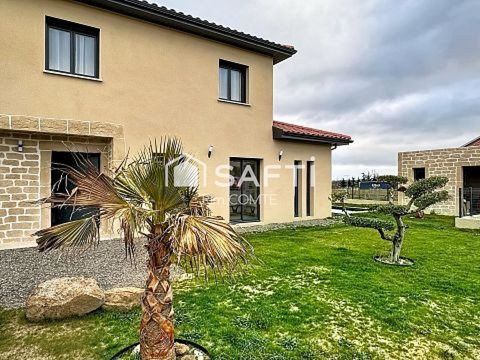   Maison contemporaine d'exception avec piscine � Saint-Cyr(07430)!! Maison - 6 pi�ce(s) - 147 m�