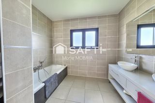  Maison � vendre 5 pi�ces 160 m�