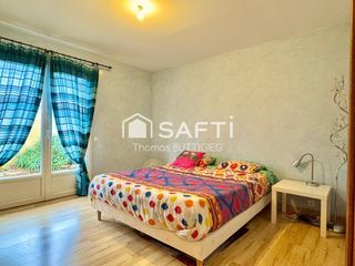  Maison � vendre 8 pi�ces 233 m�