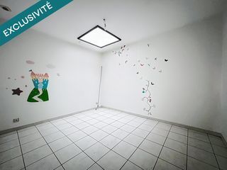  Immeuble � vendre 182 m�