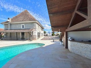  Maison � vendre 7 pi�ces 200 m�