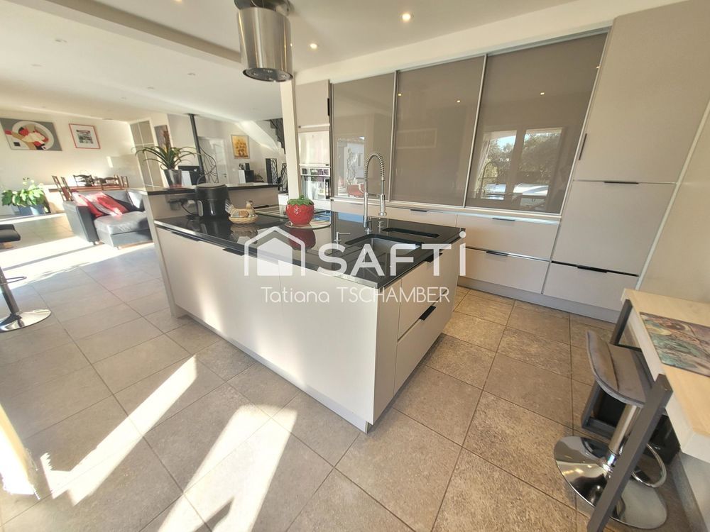 � vendre  Maison Uz�s (30700)