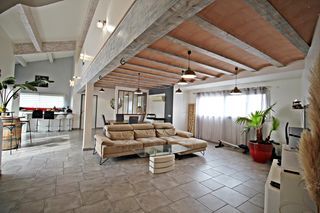  Maison � vendre 5 pi�ces 146 m�