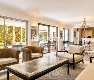  Appartement � vendre 6 pi�ces 143 m�